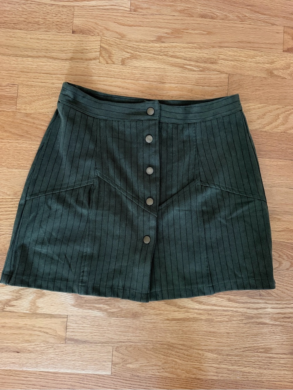 She + Sky Dark Green Pinstripe Button-Front Mini Skirt